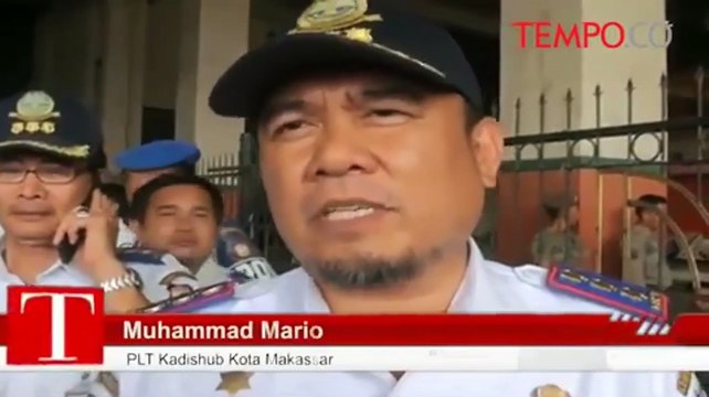Tak Terima Dirazia, Juru Parkir Mengamuk Tutup Paksa Parkiran Mall
