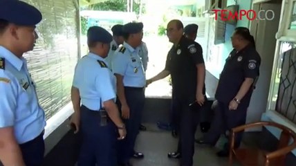 Terima Santunan, Istri Awak Pesawat T50i Menitikkan Air Mata