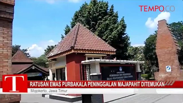 Ratusan-Emas-Purbakala-Peninggalan-Majapahit-Ditemukan.flv