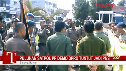 Puluhan-Satpol-PP-Demo-DPRD-Tuntut-Jadi-PNS.flv
