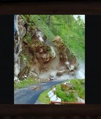 Most SCARY Rockfalls, Landslides & Avalanches Caught On Camera