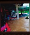 Malaysia turns into an ocean! flash floods hit klang, shah alam after rainstorm