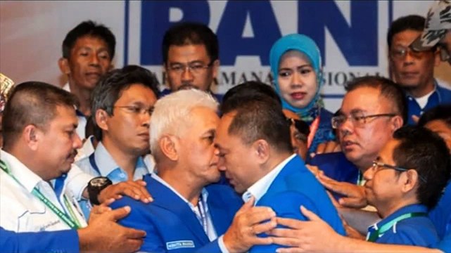 020315-DARI-REDAKSI-TEMPO-PUKUL-13_1.flv