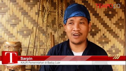 Berbalas-Pantun-Dalam-Kesenian-Angklung-Buhun-Baduy.flv