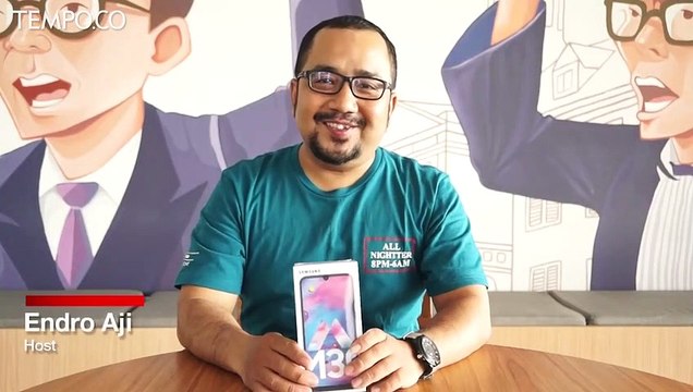 Unboxing Samsung Galaxy M30: Chipnya Sama Dengan M20