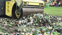 Pemprov DKI Musnahkan 14 Ribu Botol Miras di Monas, Disita Sepanjang 2021