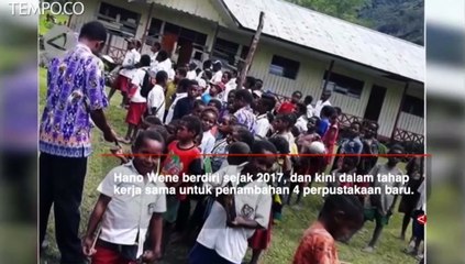 Inspirasi Pemuda Pendiri Perpustakaan di Pedalaman Papua