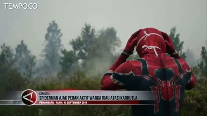 Ada Spiderman Bantu Padamkan Karhutla di Riau