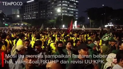 Demonstrasi Mahasiswa Nyatakan Mosi Tak Percaya Kepada DPR