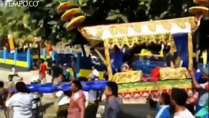 Tradisi Karia, Memikul Gadis Beranjak Dewasa Wakatobi