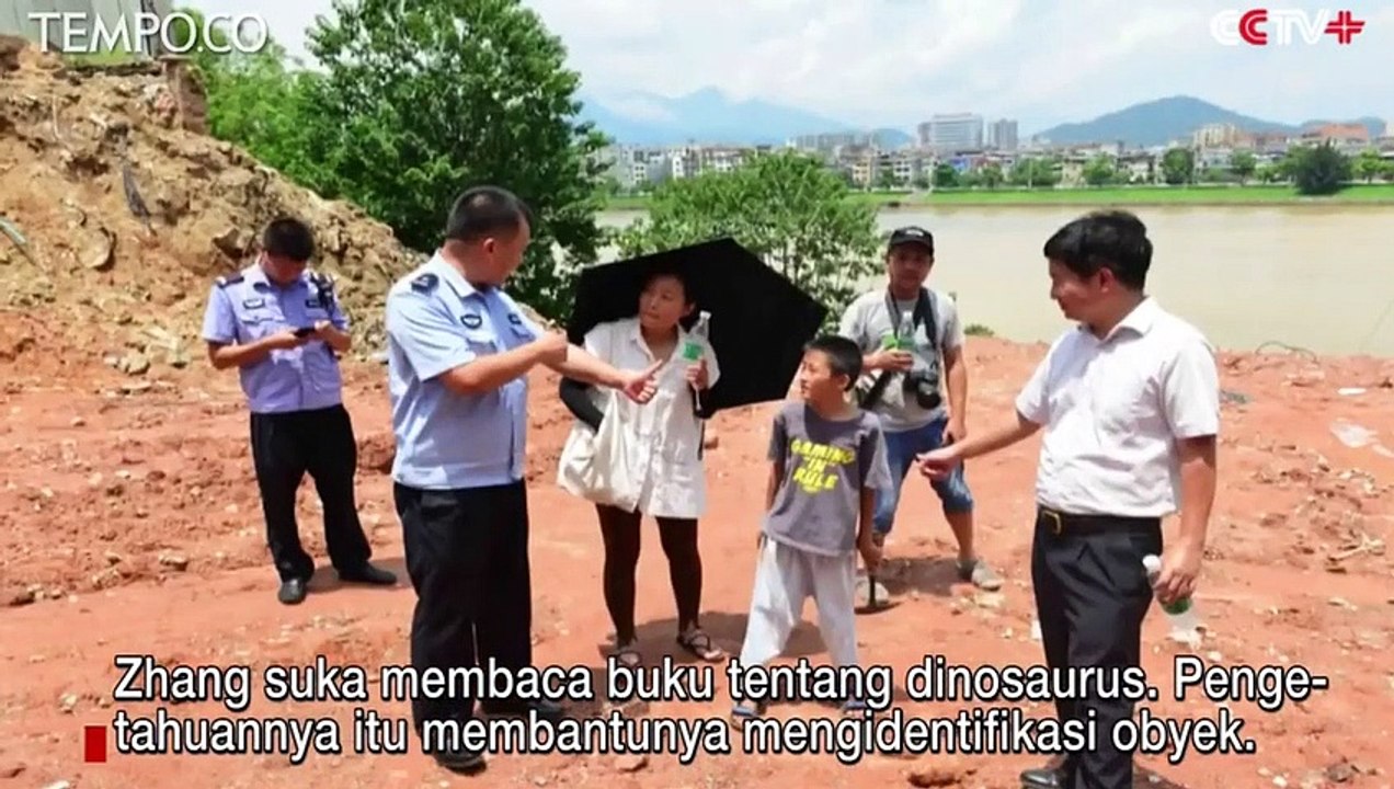 Bocah Ini Temukan Fosil Telur Dinosaurus Berumur 66 Juta Tahun