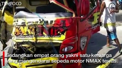 Download Video: Selfie di Pinggir Jalan, Satu Keluarga Tewas Tertabrak Truk