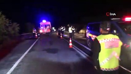 Didim'de takla atan otomobil 2 kişiye mezar oldu