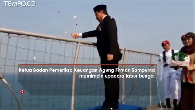 Tabur Bunga Tandai Peringatan Hari Pahlawan