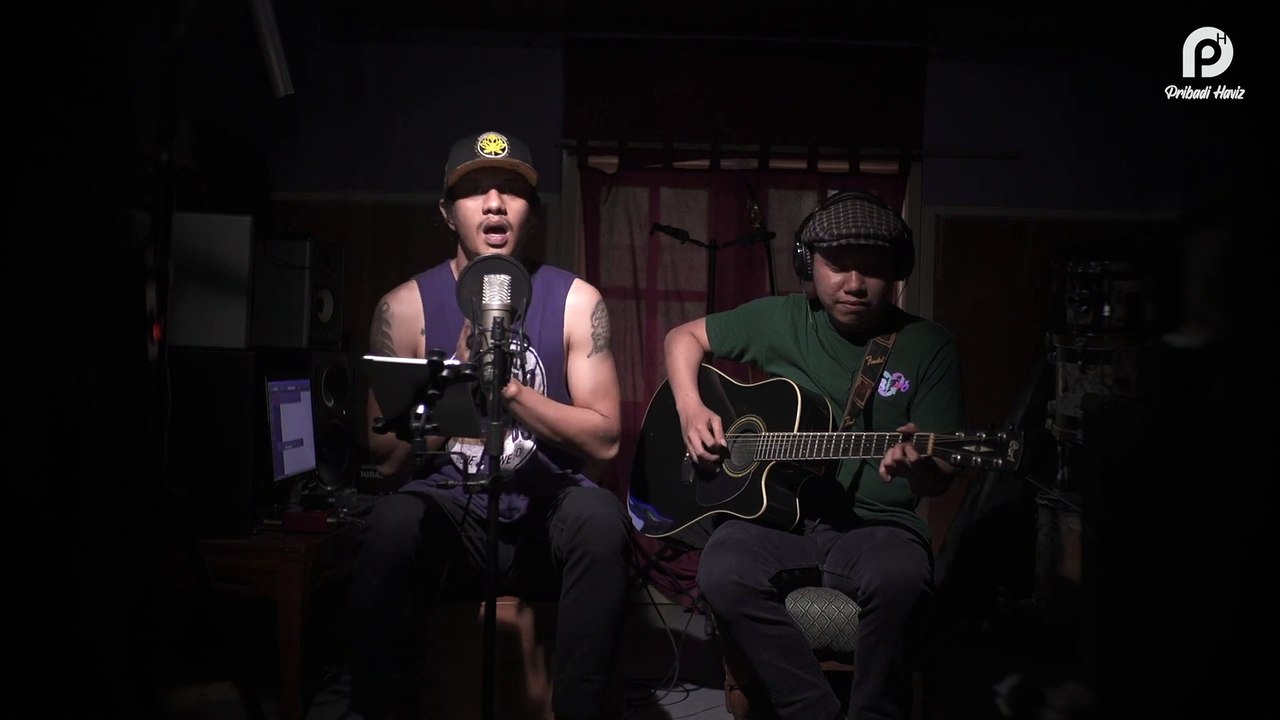 Golden Hour  JVKE I PRIBADI HAFIZ  LiveAcoustic