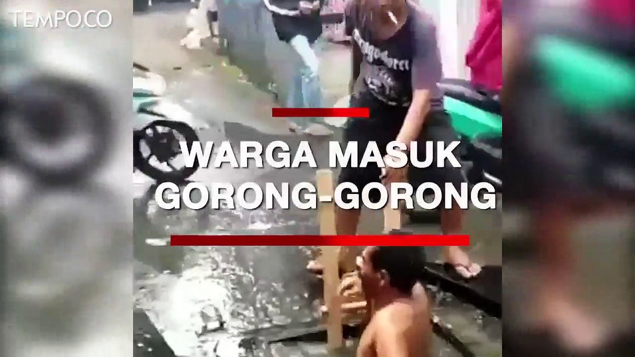 Masuk Gorong-gorong, Mang Uha Dapat Penghargaan