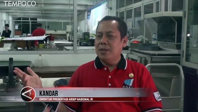 Layanan Gratis ANRI Restorasi Dokumen Rusak Akibat Banjir