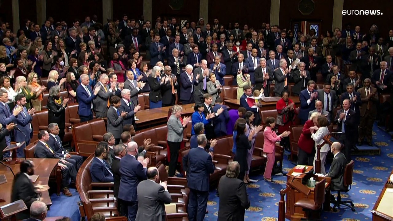 Starke Frau: Nancy Pelosi (82) gibt Chefposten ab, bleibt aber...