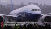 Pesawat Boeing 777X Sukses Melakukan Penerbangan Perdana