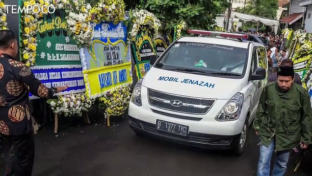 Ini Kiprah Gus Solah sebagai Penulis dan Politikus