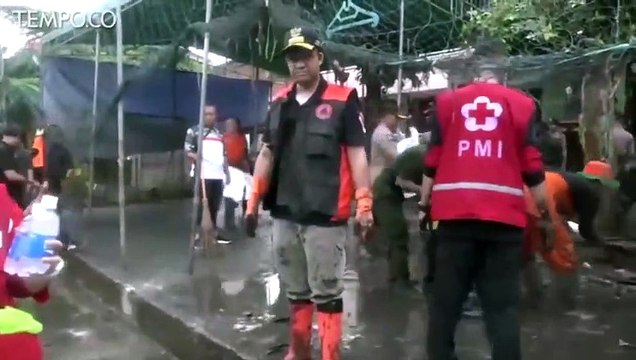 Anies Baswedan Janji 211 Sekolah Terdampak Banjir Bisa Digunakan