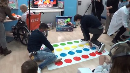 David Villa, Fernando Morientes y TheGrefg juegan "el clásico" más solidario con los niños de La Paz