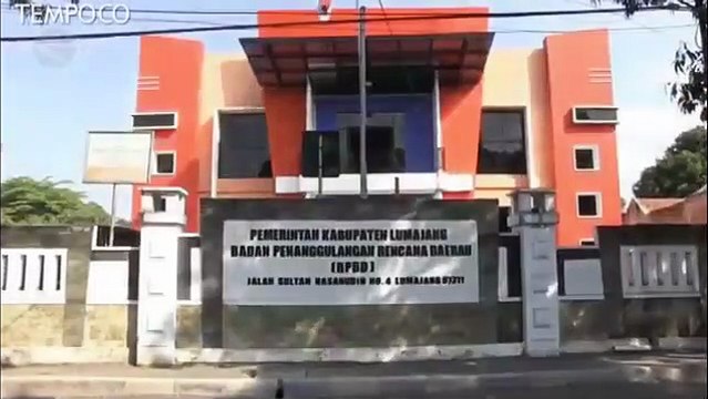 Gunung Semeru Mengeluarkan Guguran Awan Panas