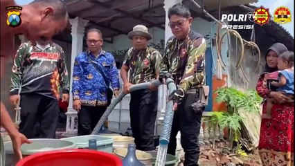 Polisi Sidoarjo Peduli Air Bersih Bagi Masyarakat