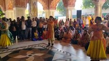 जश्न में डूबा जयपुर, घुंघरुओं की झंकार से गूंजा गोविंददेवजी मंदिर, देखें वीडियो
