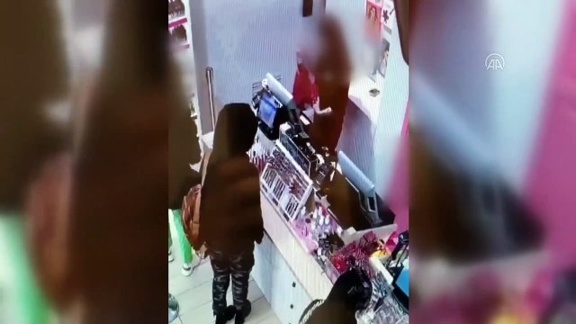 Patlamadan bir saat önceki görüntüleri ortaya çıktı: Bombalı çanta ile alışveriş yapmış