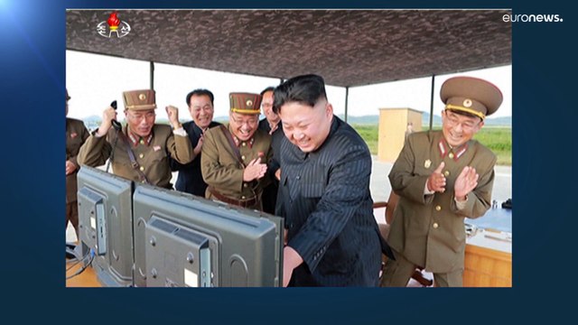 Nordkorea: Atomwaffenfähige Rakete Richtung Japan abgefeuert