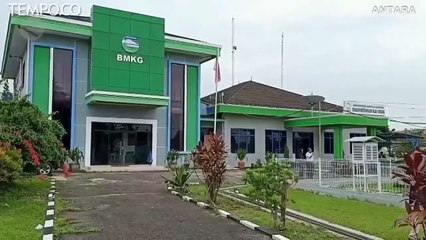 Dievakuasi, Kapal Basarnas Terseret Ombak di Merak