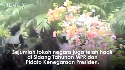 Presiden Hadiri Sidang Tahunan MPR dengan Pakaian Adat NTT