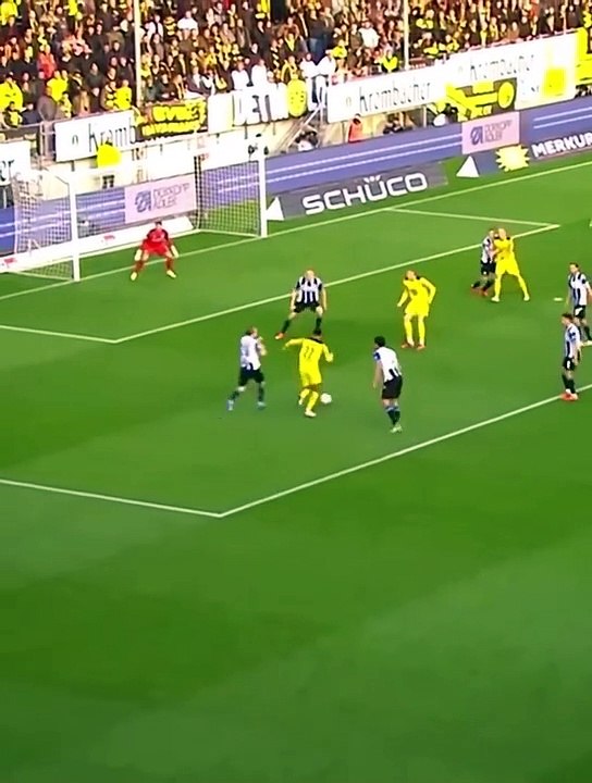 Solo goal moment