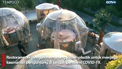 Jaga Jarak Sosial Ala Restoran Transparan di Turki