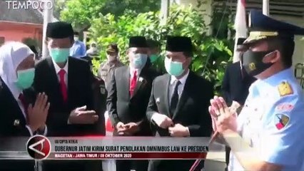 Kirim Surat ke Presiden, Khofifah Menolak UU Cipta Kerja