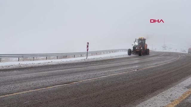 BAYBURT KOP DAĞI BEYAZA BÜRÜNDÜ
