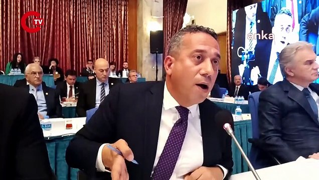 Ali Mahir Başarır çok sinirlendi, Soylu'nun yüzüne baka baka yerin dibine soktu: Sen ahlakını, onurunu yitirmişsin, Yüzün keçe olmuş