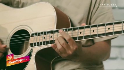 Shollallahu 'Ala Muhammad versi Akustik Santri Njoso