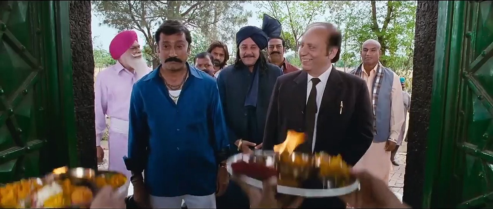 Son of Sardaar movie clip,sanjay dutt, ajay devgan,