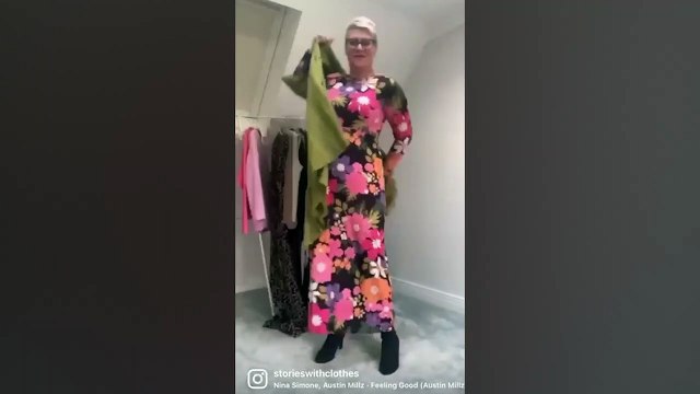 Different ways to wear the same dress to get multiple outfits