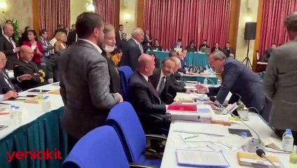 Bakan Soylu'dan art arda salvolar! TİP'li Ahmet Şık'a 'fiyatını' sordu sosyal medya yıkıldı