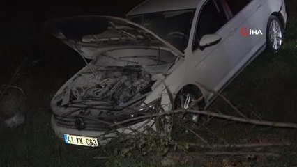 Kontrolden çıkan otomobil boş araziye daldı: 1 yaralı