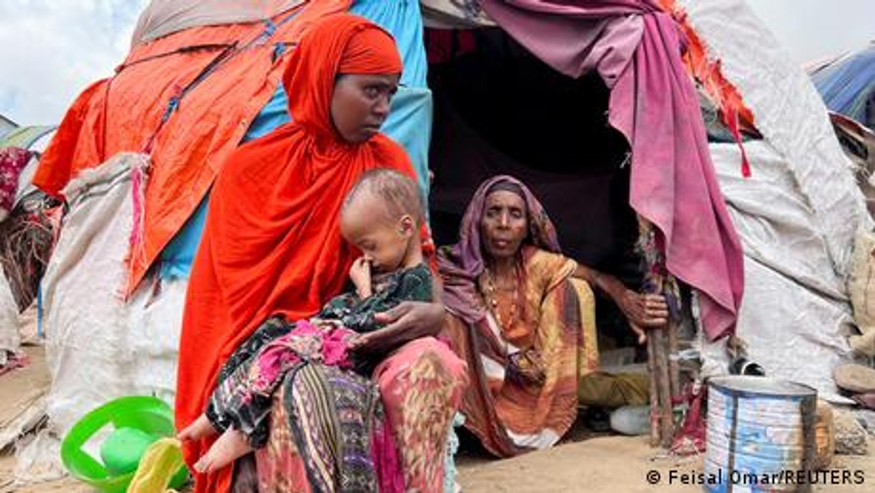 Humanitarian catastrophe unfolds in Somalia