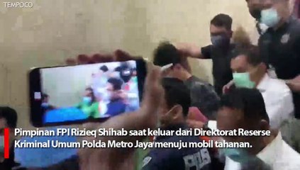 Usai Diperiksa Lebih dari 10 Jam, Rizieq Syihab Ditahan