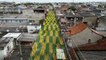 مجموعة أصدقاء تزين شوارع ساو باولو بألوان العلم البرازيلي عشية انطلاق مونديال قطر