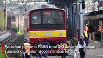 Stasiun Bogor Lengang di Hari Pertama PSBB Total Jakarta