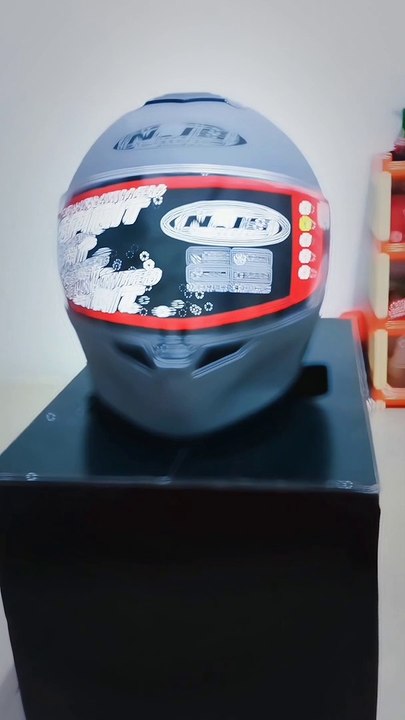 Rekomendasi helm keren buat kalian