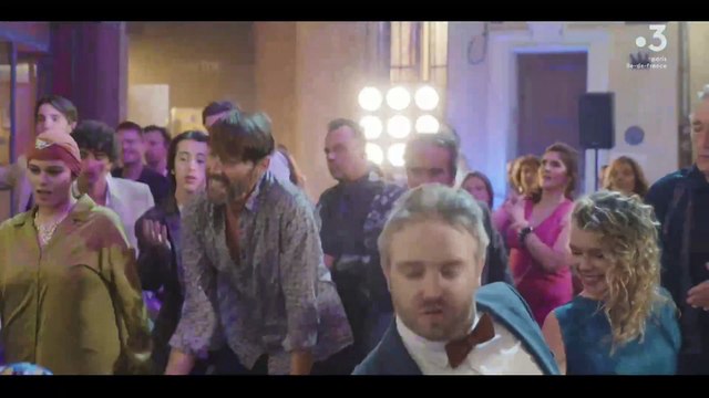 Regardez les cinq dernières minutes de la fin de Plus belle la vie diffusée hier soir sur France 3 après 18 ans d'antenne : Des larmes, des surprises et beaucoup d'émotion !
