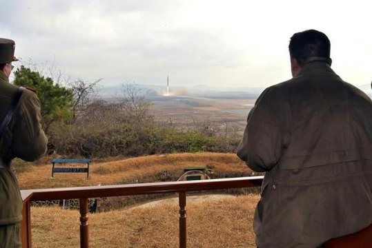 Kuzey Kore lideri Kim: Nükleer tehditlere nükleer silahlarla karşılık verilecek Kim, ilk kez kızıyla görüntülendi